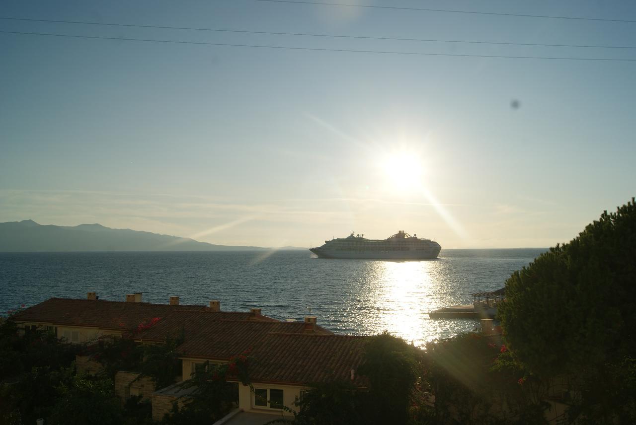 Apartments Wonderful Bay Sarande Exterior photo